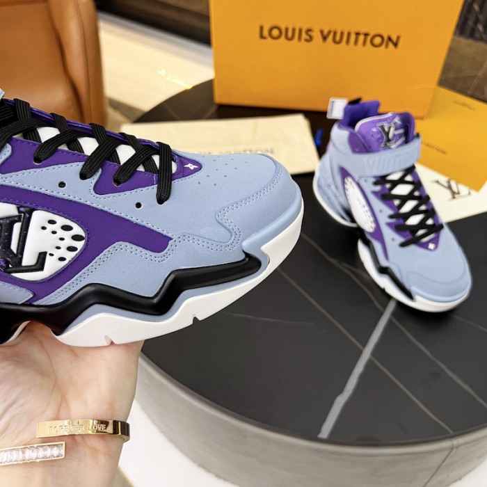 l**is V*t*n lv trainer 2 sneaker 1aahem