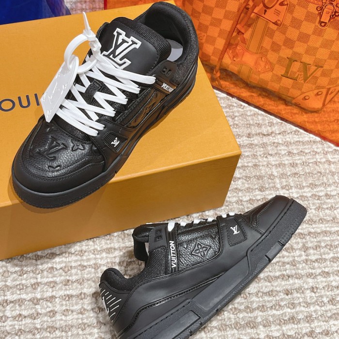 l**is V*t*n trainer sneaker 1aarf4