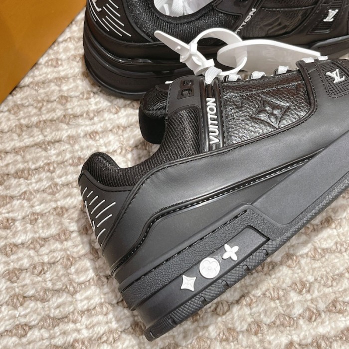 l**is V*t*n trainer sneaker 1aarf4