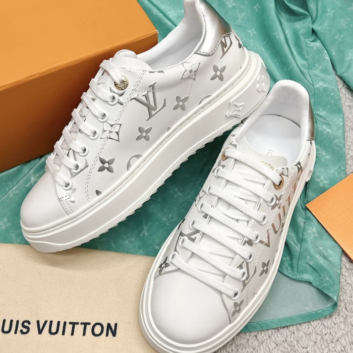 l**is V*t*n time out sneaker 1aavv2
