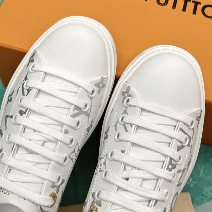 l**is V*t*n time out sneaker 1aavv2
