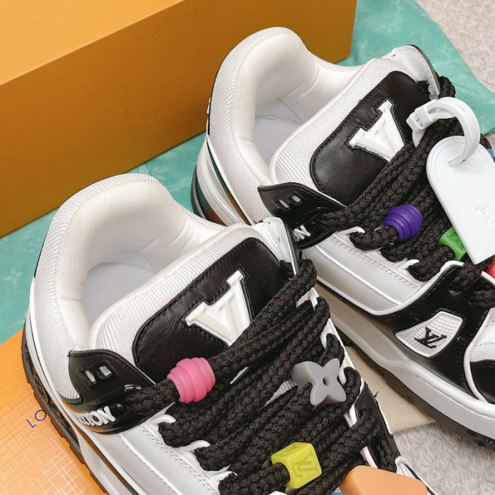 l**is V*t*n lv trainer maxi sneaker black