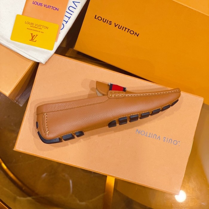 l**is V*t*n monte carlo moccasin loafers tan