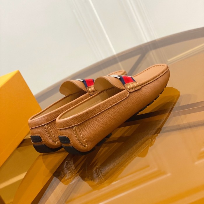 l**is V*t*n monte carlo moccasin loafers tan