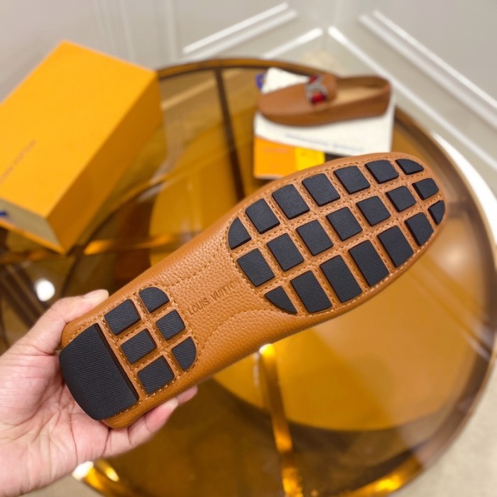 l**is V*t*n monte carlo moccasin loafers tan