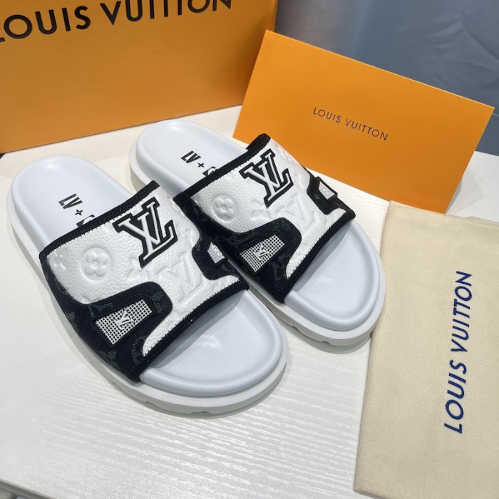 l**is V*t*n x nba trainer mule black