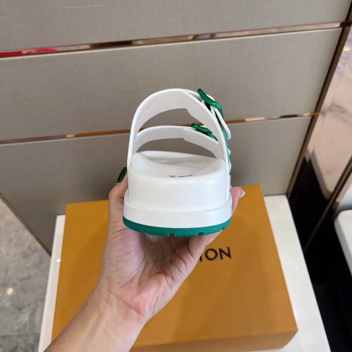 l**is V*t*n lv trainer mules green