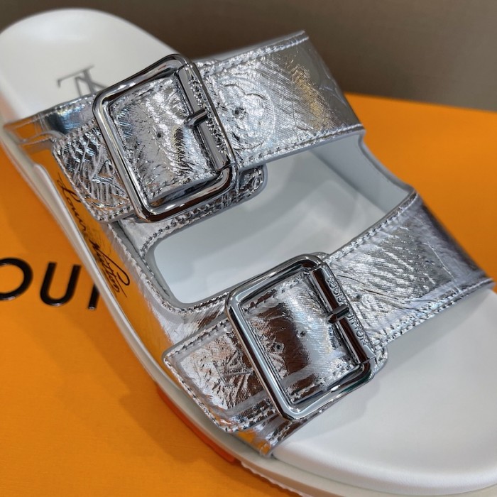 l**is V*t*n lv trainer mules silver