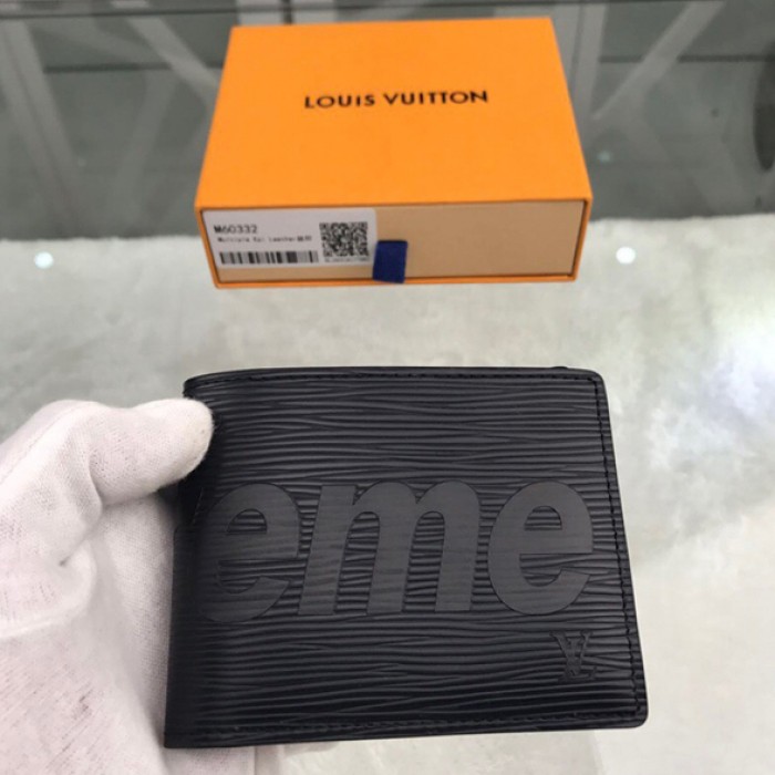 lv x Sup*e slender wallet black m60332