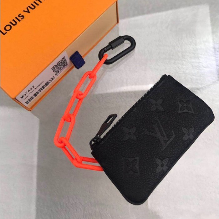 LV Taurillon Monogram Key Pouch M67452