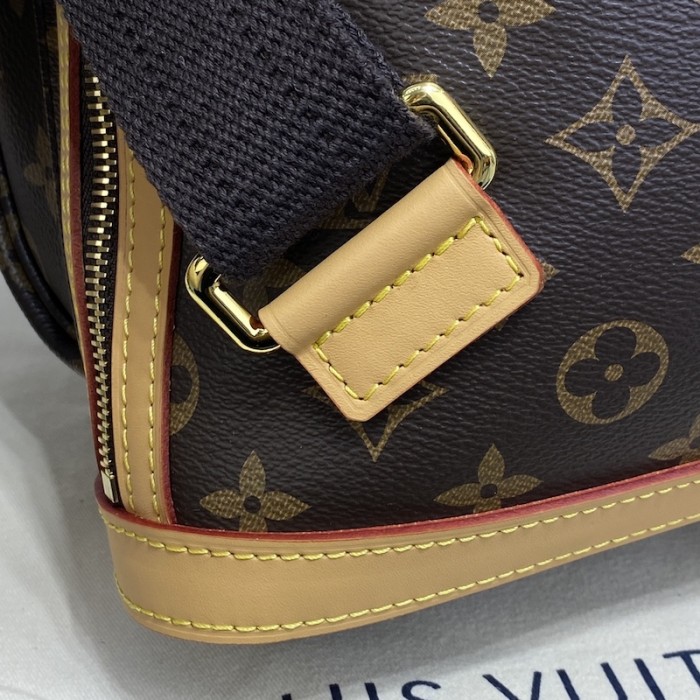 l**is V*t*n sac a dos bosphore backpack m40107
