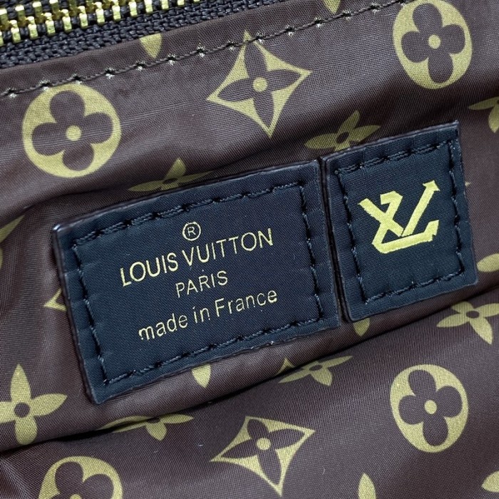 l**is V*t*n onthego gm m59005
