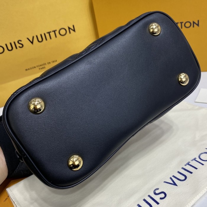 l**is V*t*n alma bb bag lv m59793
