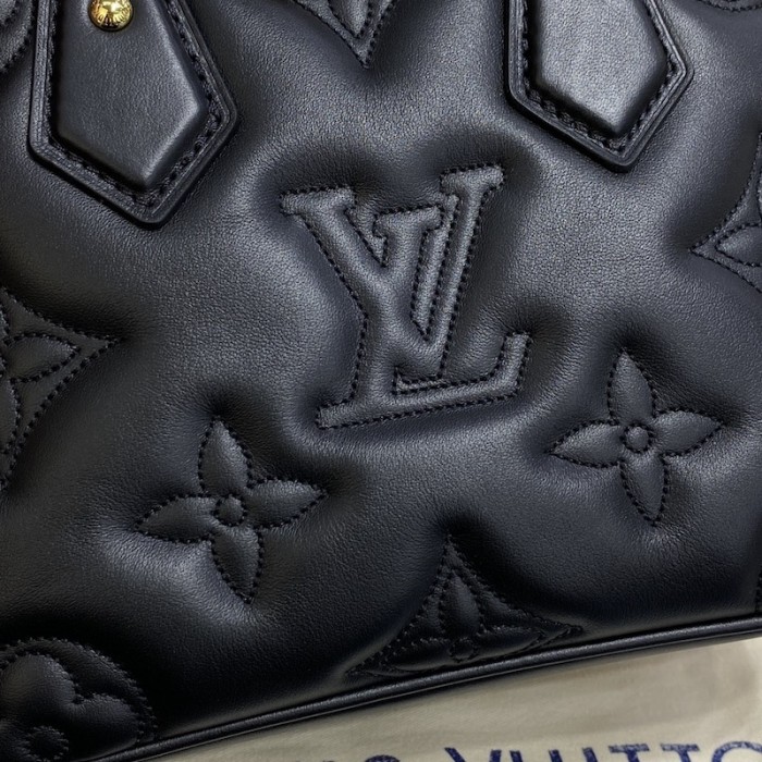 l**is V*t*n alma bb bag lv m59793
