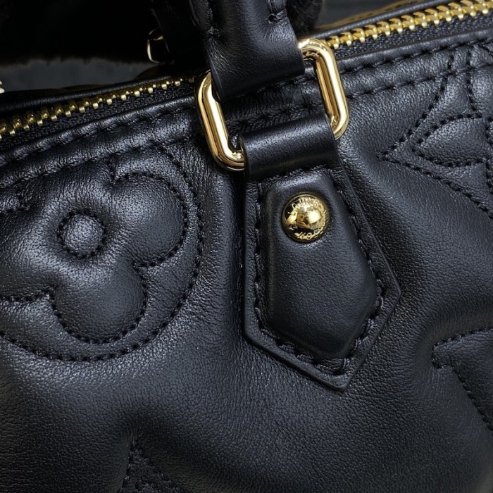 l**is V*t*n papillon bb bag lv m59800