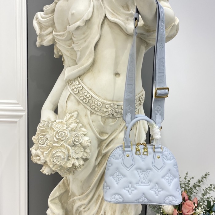 l**is V*t*n alma bb bag lv m59822