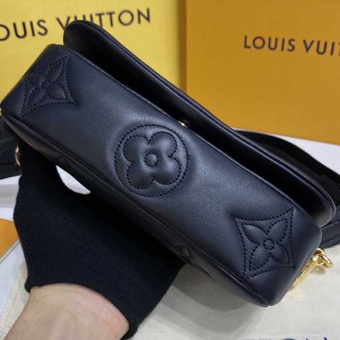 l**is V*t*n bubblegram wallet on strap lv m81398