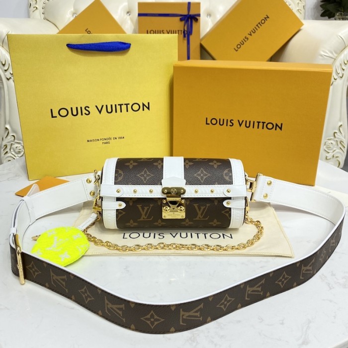l**is V*t*n monogram papillon trunk bag lv m81485