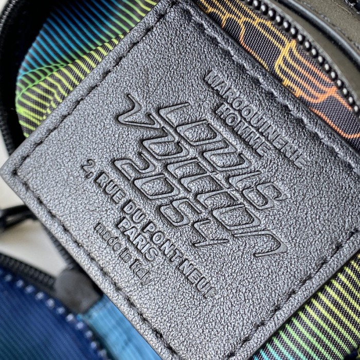 l**is V*t*n 2054 expandable polochon m45604