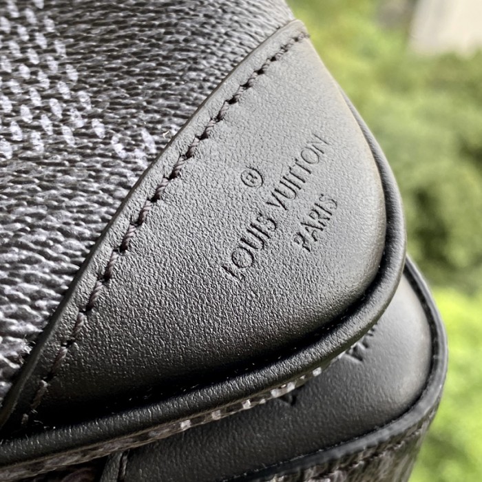 LV Giant Damier Pochette Trio Handbag N50027