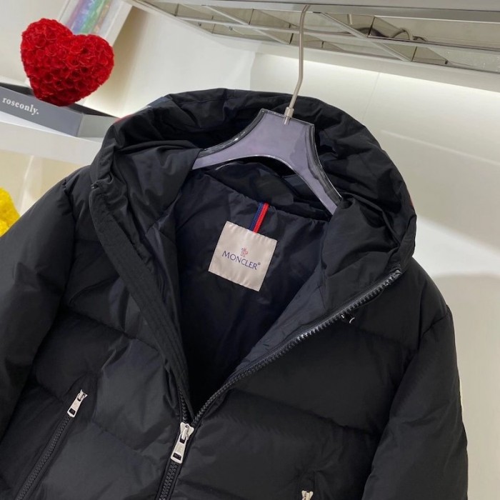 Mon Corborant Down Jacket Black