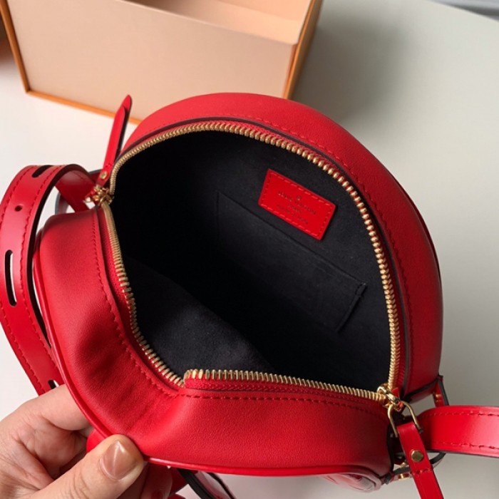 LV Boite Chapeau Souple Monogram Vernis Bag M54100