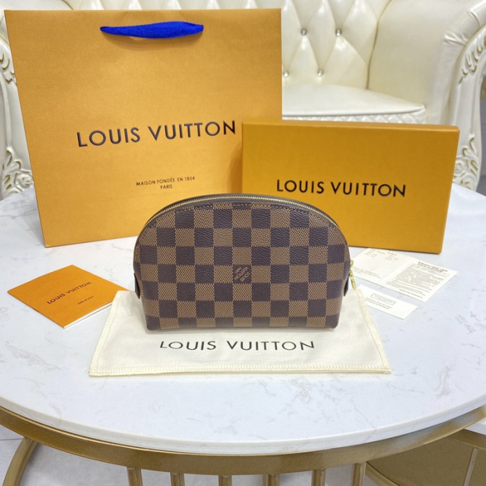 l**is V*t*n cosmetic pouch pm lv n47516