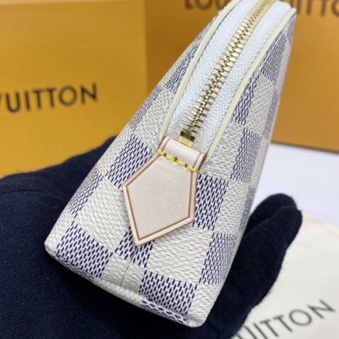 l**is V*t*n cosmetic pouch pm lv n60024