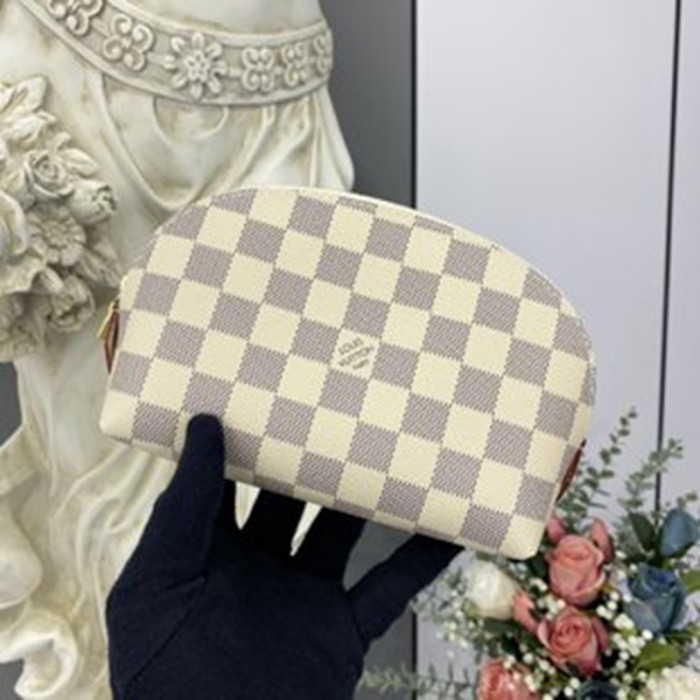 l**is V*t*n cosmetic pouch pm lv n60024
