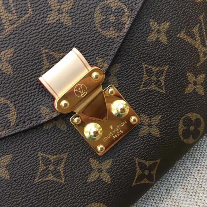 LV Monogram Canvas Pochette Metis M44875
