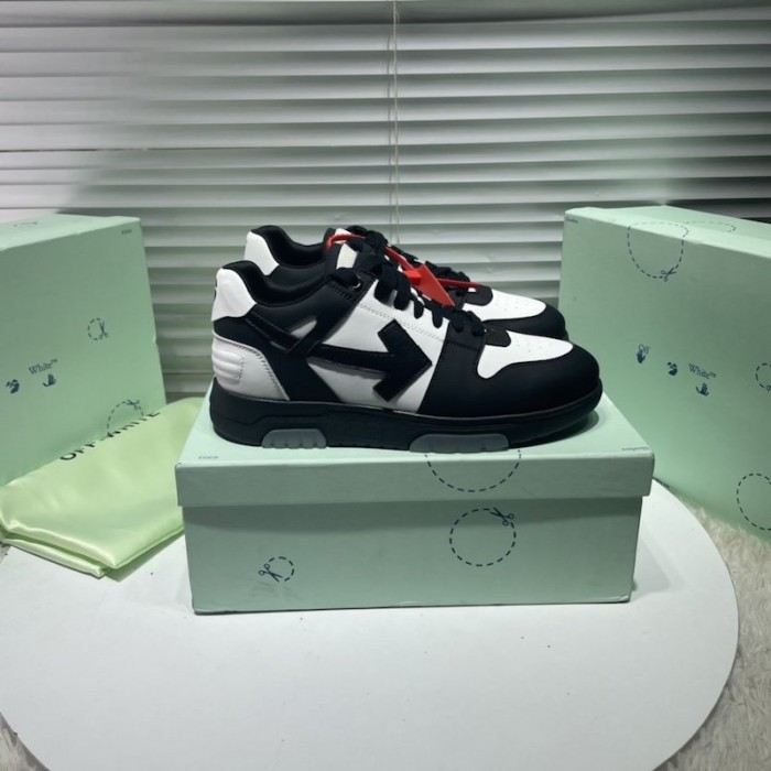 Of White Out of office "OOO" sneakers Black