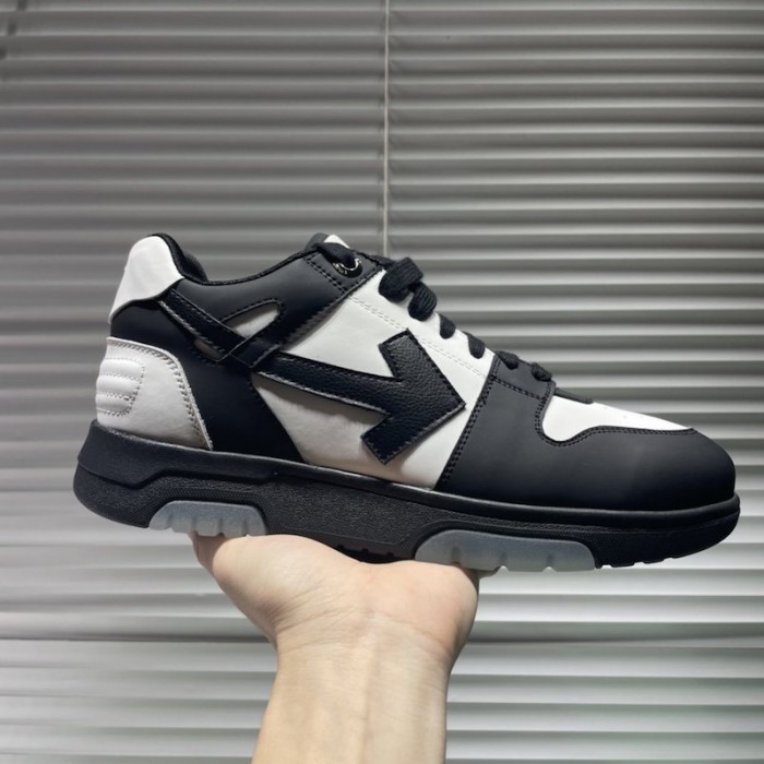 Of White Out of office "OOO" sneakers Black