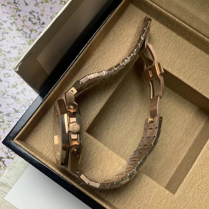 Audemars Piguet Royal Oak 18K Rose Gold Man’s Watch 41MM