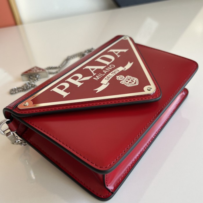 Pra*a brushed leather shoulder bag red