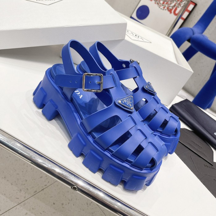 Pra*a women foam rubber sandals blue