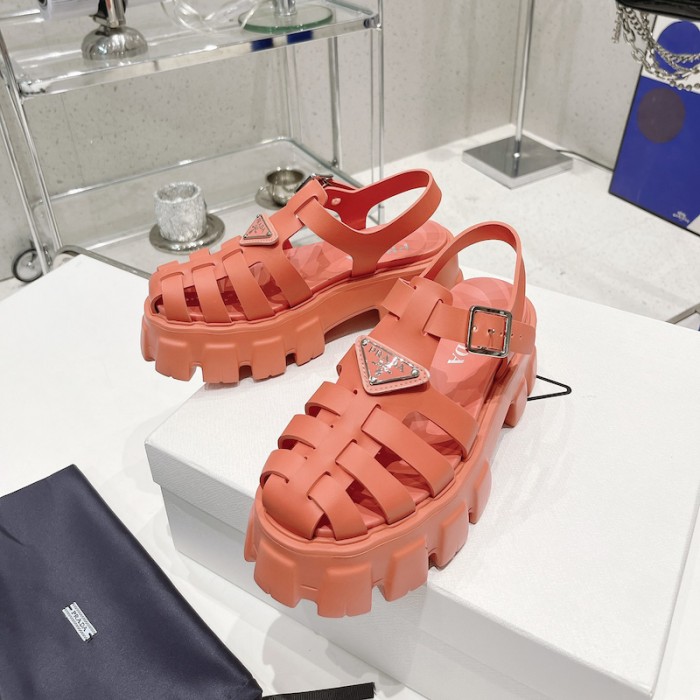 Pra*a women foam rubber sandals pink