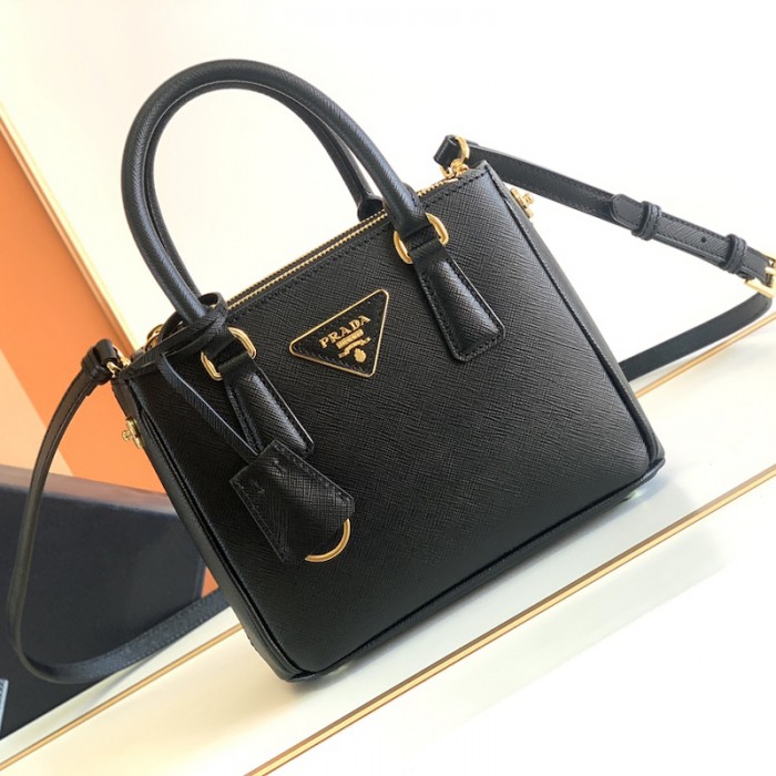 Pra*a galleria saffiano leather mini bag black