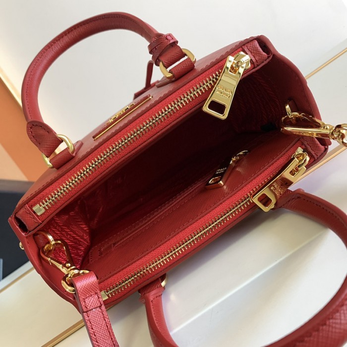 Pra*a galleria saffiano leather mini bag red