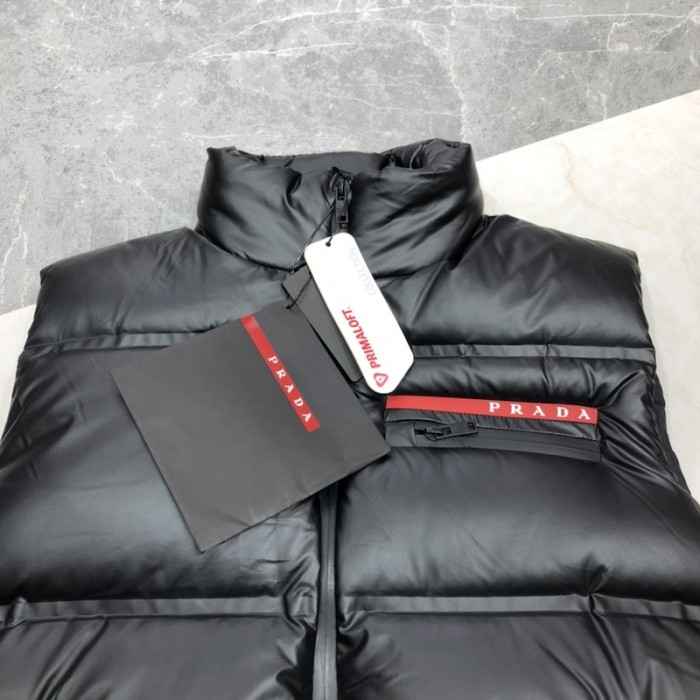 Pra*a light nylon down vest black