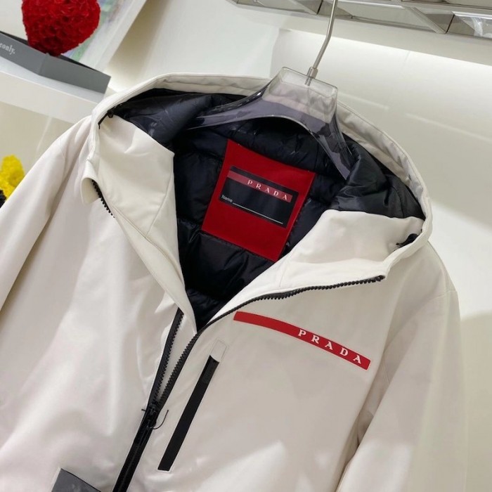 Pra*a mens technical hooded coat jacket white