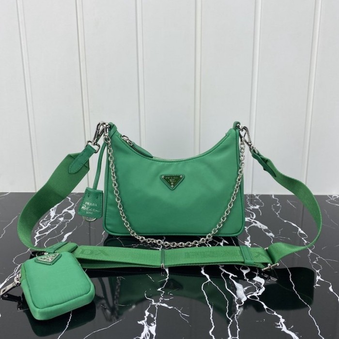 Pra*a re-edition 2005 nylon shoulder bag green