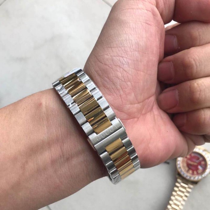 G*u*i g-timeless watch 38mm