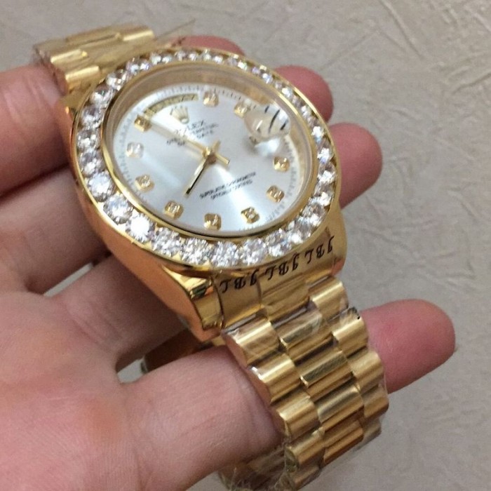 Rolex 18K Yellow Gold Diamond 40 MM Watch