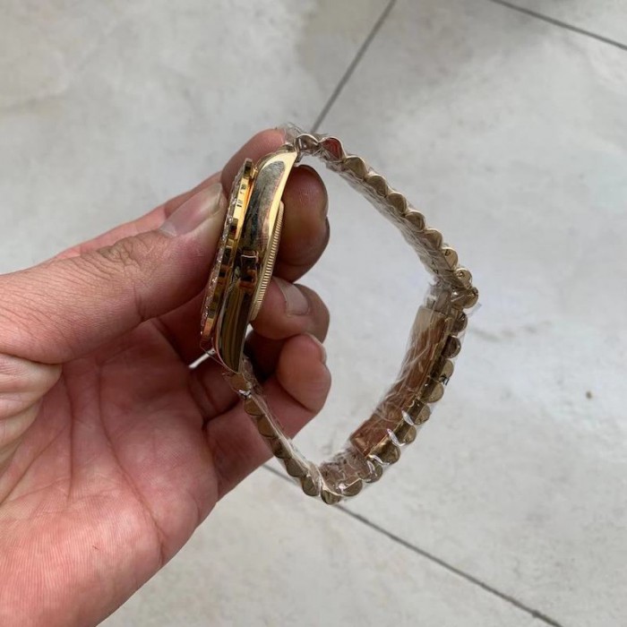 Rolex 18K Yellow Gold Diamond 40 MM Watch Red Face