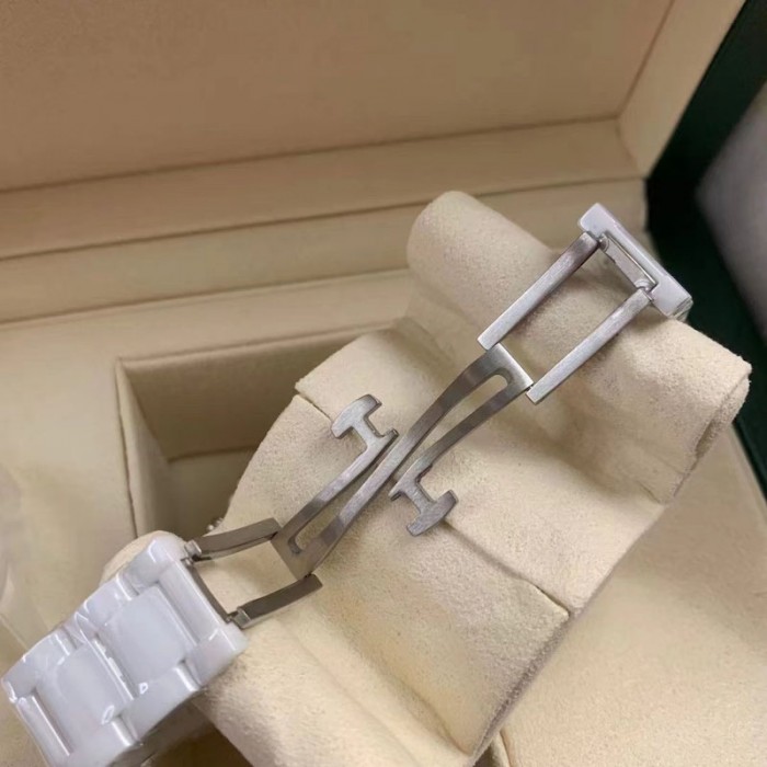 Rolex Daytona White Ceramic Watch