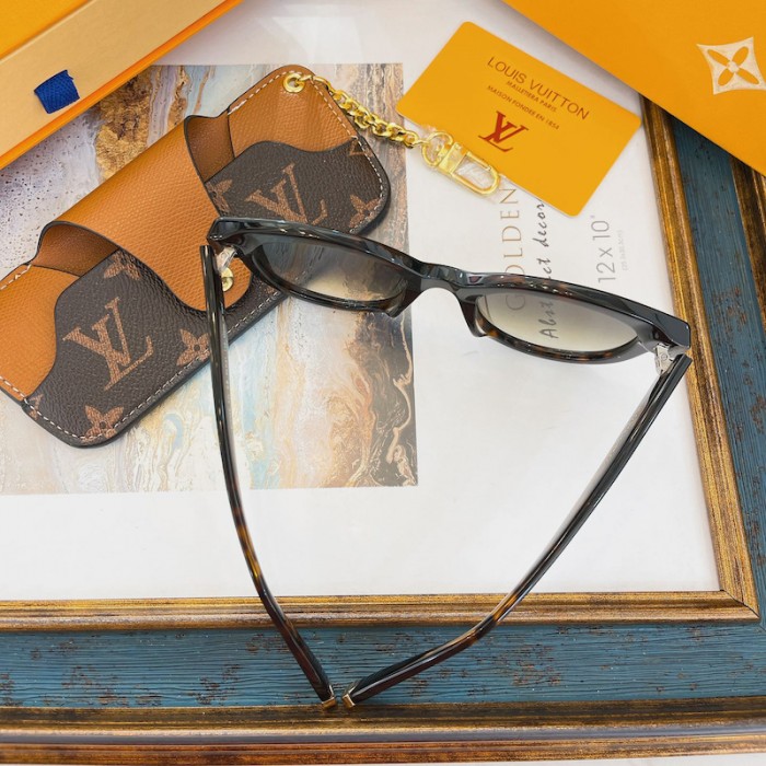 l**is V*t*n my monogram round sunglasses z1527w