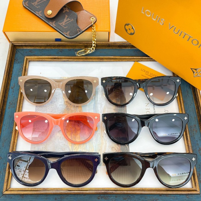 l**is V*t*n my monogram round sunglasses z1528w
