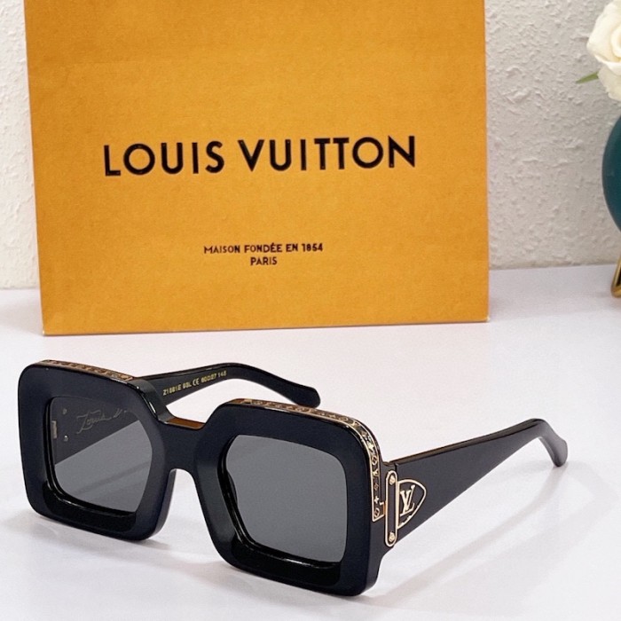 l**is V*t*n zillionaires sunglasses lv z1591e