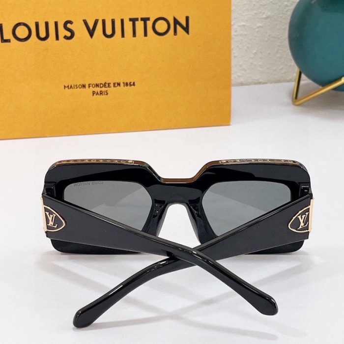 l**is V*t*n zillionaires sunglasses lv z1591e