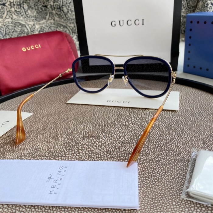 G*u*i aviator metal sunglasses white